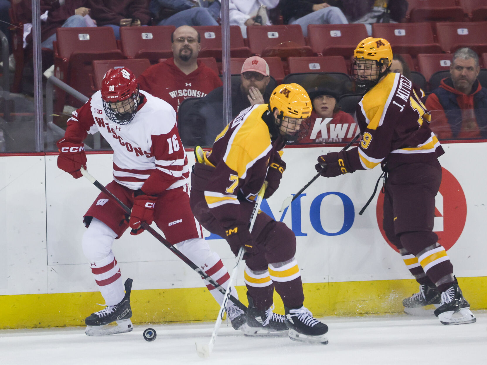 wis-minn-mhc-110824-009-11082024205443.jpg